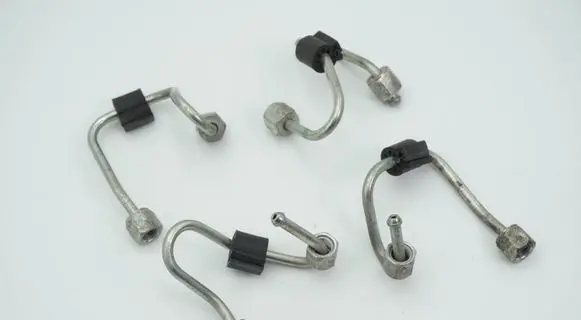 Seat Ibiza IV (6J,6P) Fuel injector supply line/pipe 03L130301AM