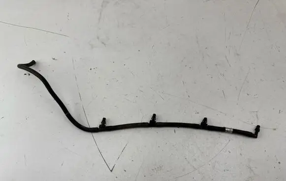 Mercedes-Benz C W205 Fuel return line/hose A6510700132