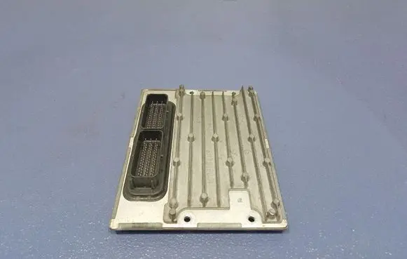 Chevrolet PT Cruiser Engine control unit/module ECU P05033174AA