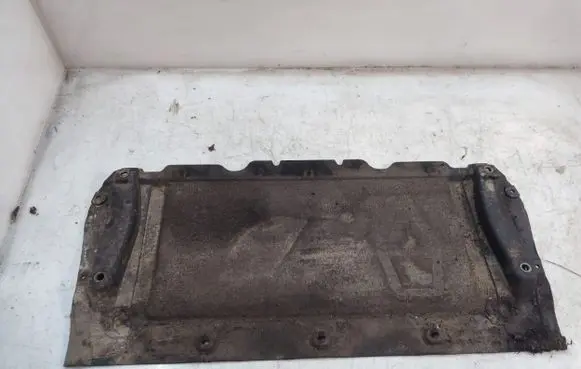 Audi A6 Allroad C7 Engine splash shield/under tray 4G0863821