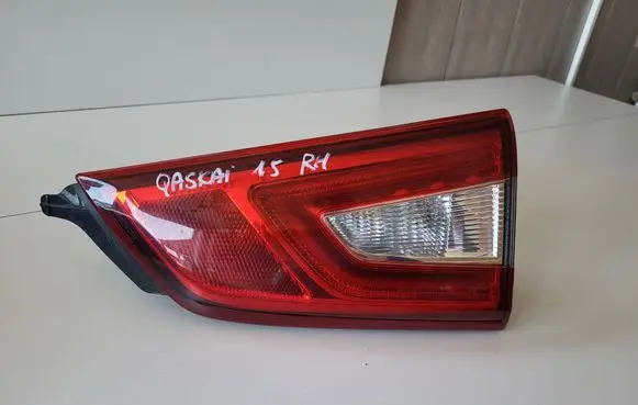 Nissan Qashqai Rear/tail lights