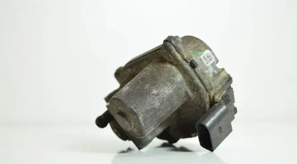 Audi A6 S6 C6 4F Intake manifold valve actuator/motor 059129086D A2C53106043