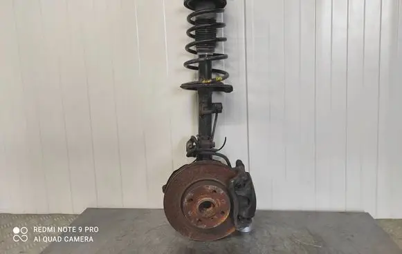 Suzuki Swift I Front wheel hub spindle knuckle 4160162J32 TWOJEAUTOWYSZKOW