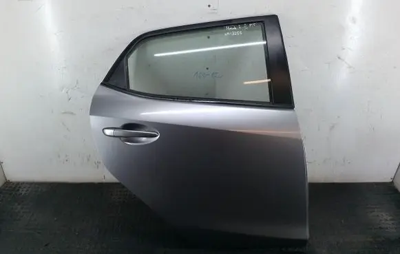 Mazda 2 Rear door 38P