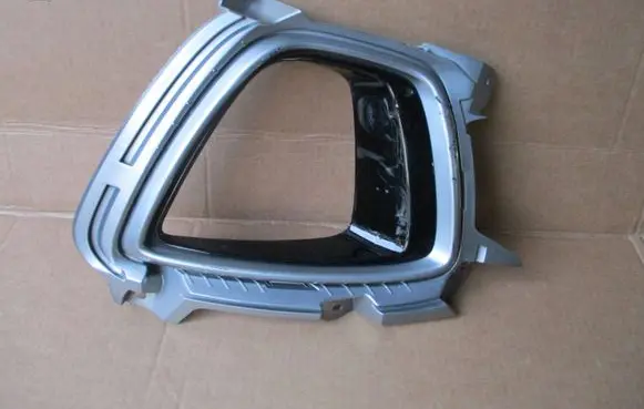 KIA Sorento Front bumper lower grill 86525C5040
