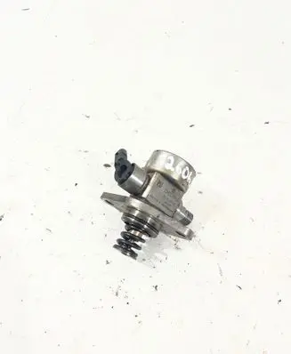 Peugeot 308 Fuel injection high pressure pump 9807550080