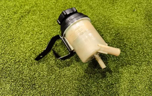 Ford Transit Custom Power steering fluid tank/reservoir 6C913R700CB