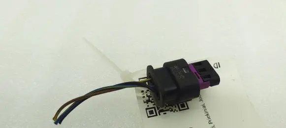 Volkswagen PASSAT B7 Parking sensor (PDC) wiring loom 4F0973703
