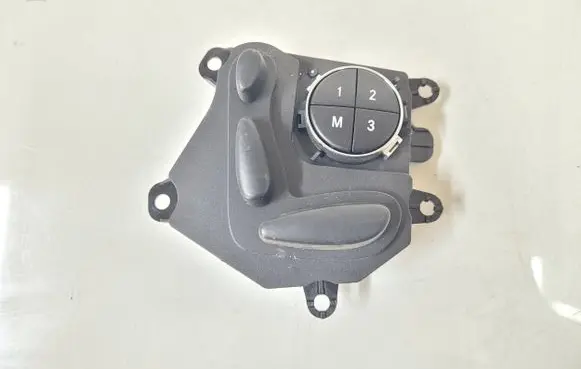 Mercedes-Benz CLS C219 Seat control switch A2118217979 03464230