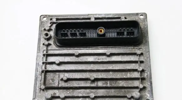 Volvo S40 Engine control unit/module 30743219AA