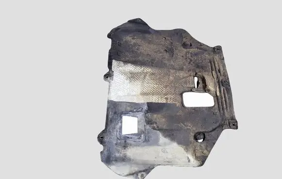 Ford Focus Engine splash shield/under tray