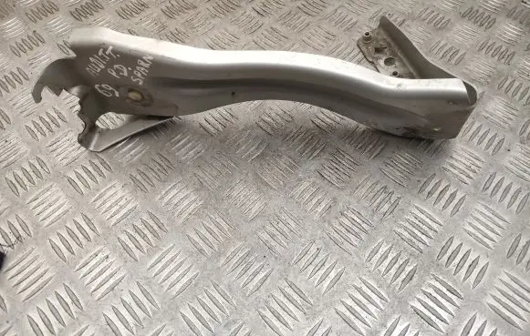 Audi TT TTS Mk2 Fender mounting bracket