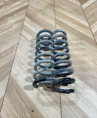 Mercedes-Benz C W204 Rear coil spring