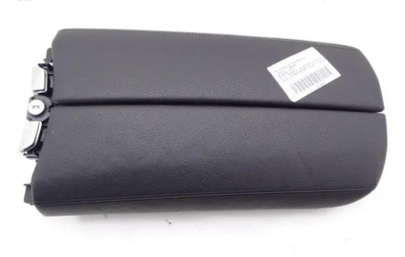 BMW 7 F01 F02 F03 F04 Armrest 81814005