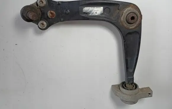 Peugeot 508 Front lower control arm/wishbone 872276