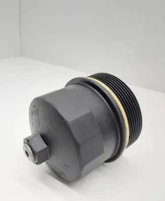 BMW 7 E65 E66 Oil filter cover 658103008