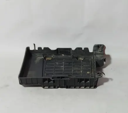 Renault Scenic II - Grand scenic II Battery tray 8200166032
