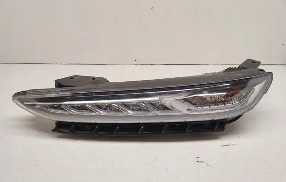 Hyundai Kona I Headlight/headlamp 92207-J90