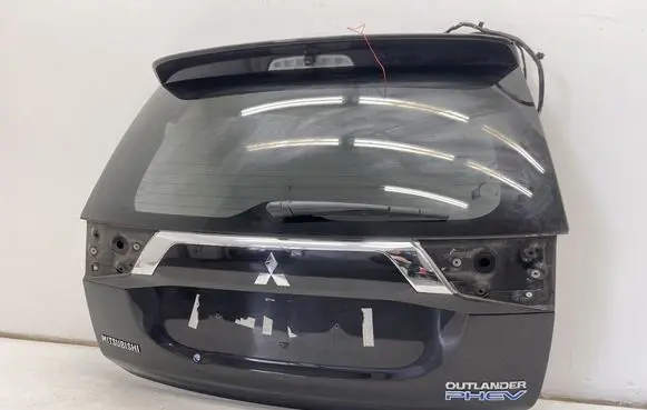 Mitsubishi Outlander Tailgate/trunk/boot lid 