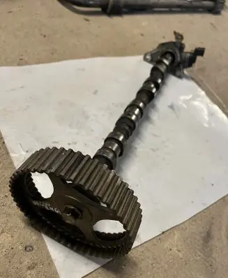 Mitsubishi Space Wagon Camshaft 