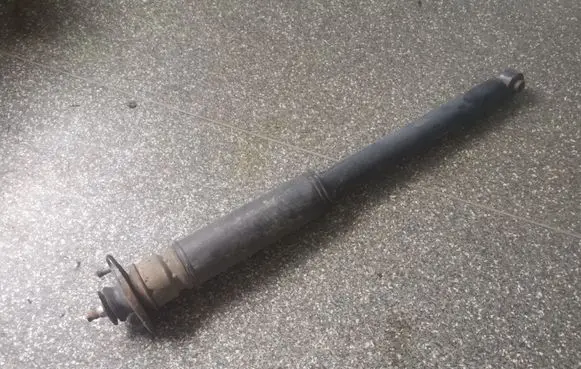 Chevrolet Captiva Rear shock absorber/damper