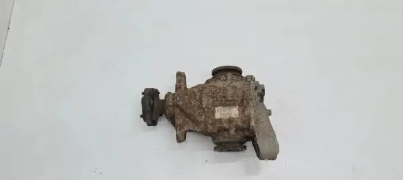 BMW X1 E84 Rear differential 7566181 756618101 E2033V346