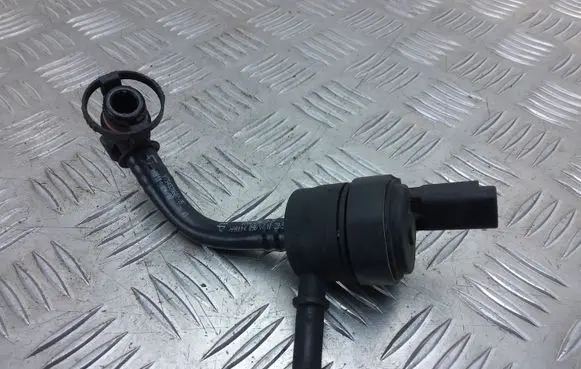 Peugeot 308 Turbo solenoid valve V754196180