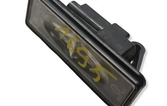 Peugeot 3008 II Number plate light W03403