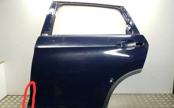 Honda CR-V Rear door