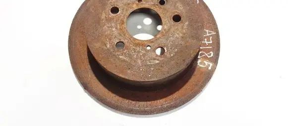 Toyota RAV 4 (XA20) Rear brake disc neventiliuojamas