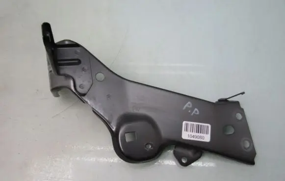 Mazda MX-30 Fender mounting bracket