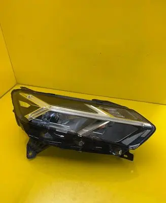 Dacia Sandero III Headlight/headlamp 260102586R
