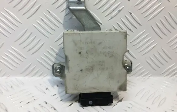 Toyota Avensis T250 Window wiper relay 8594005050