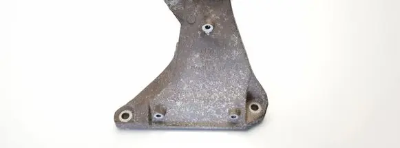 Volkswagen PASSAT B5 Engine mounting bracket 8D0199308M