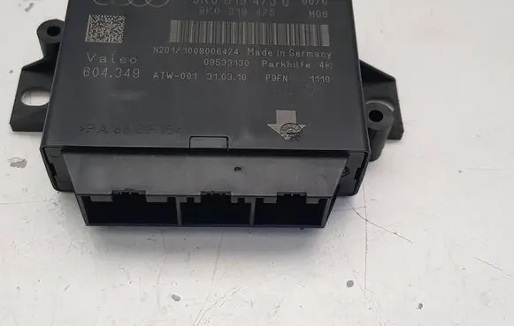 Audi A4 S4 B8 8K Parking PDC control unit/module 8K0919475Q 100000642