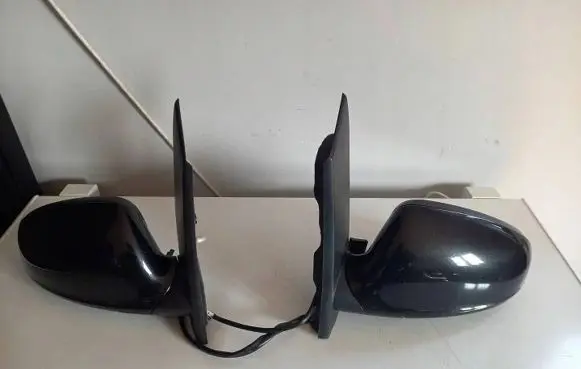 Opel Astra J Front door electric wing mirror 