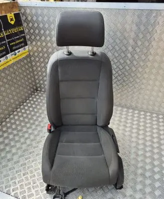Volkswagen Golf V Front driver seat 1K4881105EG 7L0959772 1K0971365ME