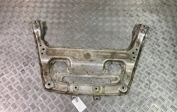 Engine splash shield/under tray