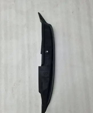 Dodge Durango Fender foam support/seal 68084037A