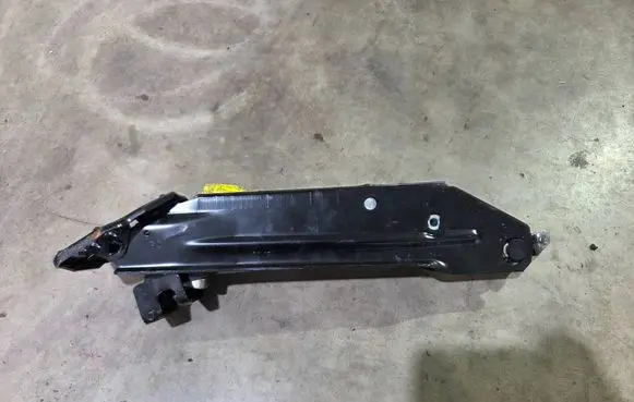Audi Q7 4L Lift Jack 8L0011031A