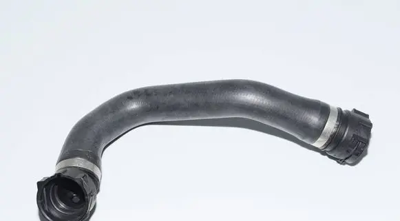 BMW 4 F36 Gran coupe Engine coolant pipe/hose 7596838 17127596838