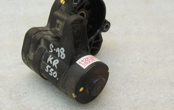 Skoda Superb B8 (3V) Hand brake/parking brake motor 3Q0615405J 3Q0998281