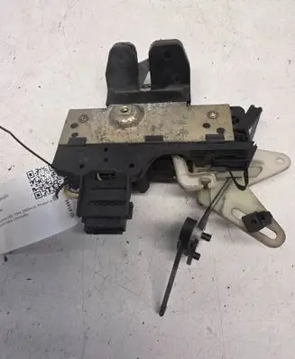Volvo V70 Tailgate/trunk/boot lock/catch/latch 9187990