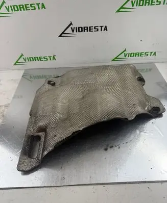 Peugeot 308 Heat shield in engine bay 