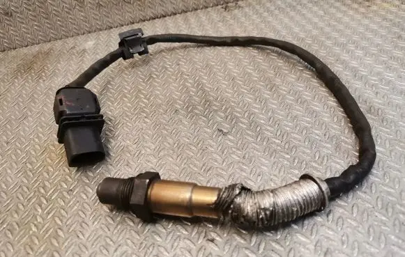 BMW 6 E63 E64 Lambda probe sensor 7836394