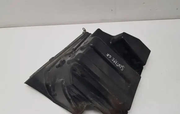 Hyundai Santa Fe Rear bumper underbody cover/under tray 866952W000