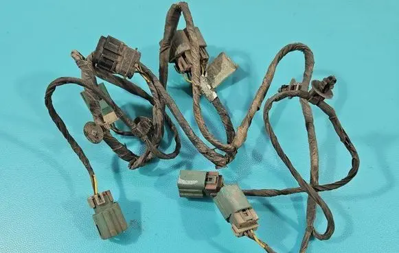 Chevrolet Orlando Tailgate/trunk wiring harness 95968950 IMPRK1447457