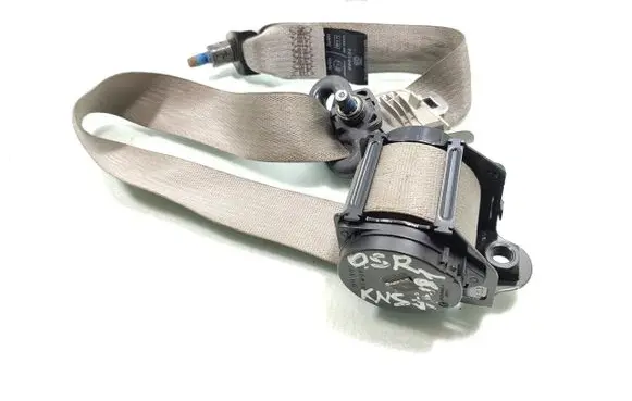 Opel Antara Rear seatbelt 95182376