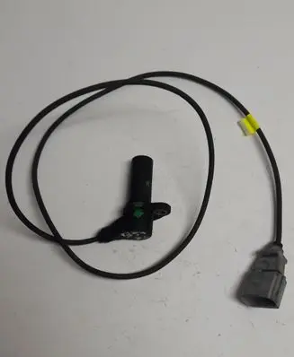 Volkswagen PASSAT B5.5 Crankshaft position sensor 038907319E
