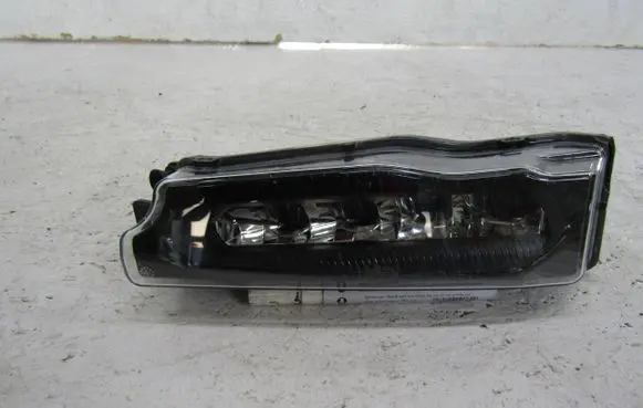 BMW X5M G05 F95 Front fog light 1NB012810